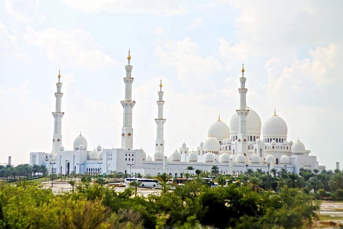 Sheikh Zayed Grand Mosque Tour From Dubai - Cultural Considerations
