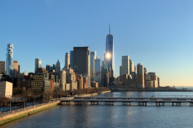 Skyline Stories - Downtown NYC Architecture Walk - Recommended Physical Fitness Level