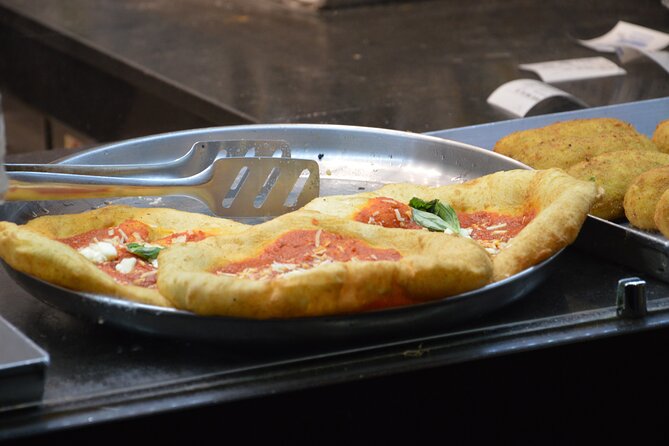 Slice of Heaven: Explore the Best Pizzas in Naples! - What to Expect on the Tour