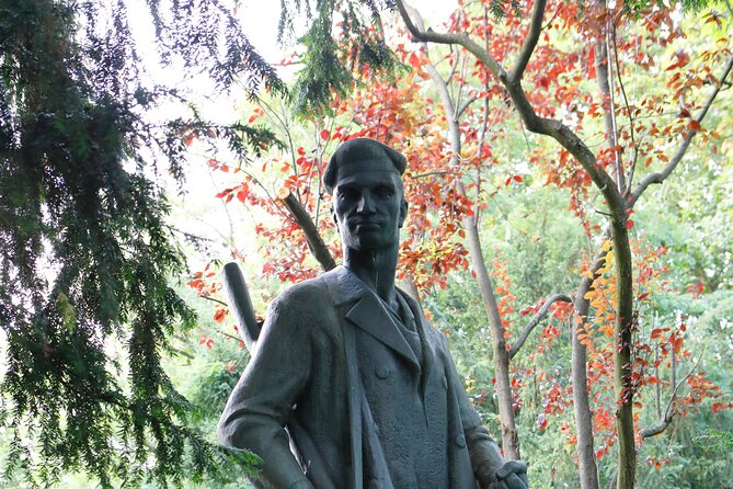 Soviet Heritage in Berlin Half-Day Guided Tour - What to Expect