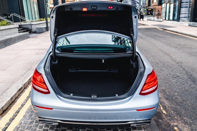 Stirling to Edinburgh | Executive Transfer - Personalized Experience