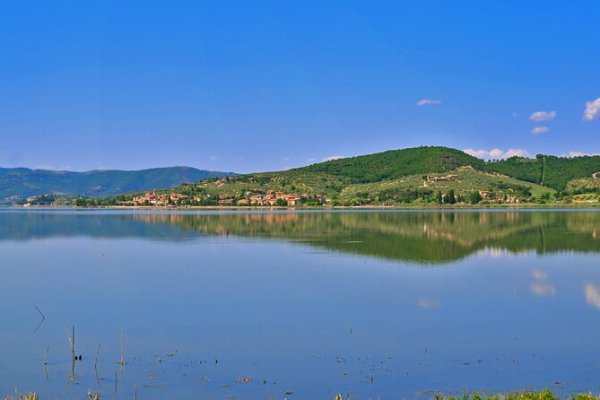 Sunset Boat Ride at Lake Trasimeno With Aperitif or Dinner - Culinary Experience on the Lake