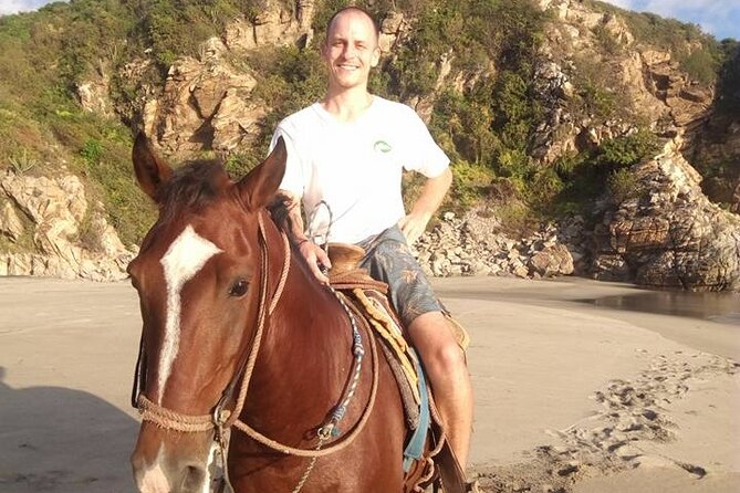 Sunset Eco Horse Tour in Mazunte - The Role of Your Guide