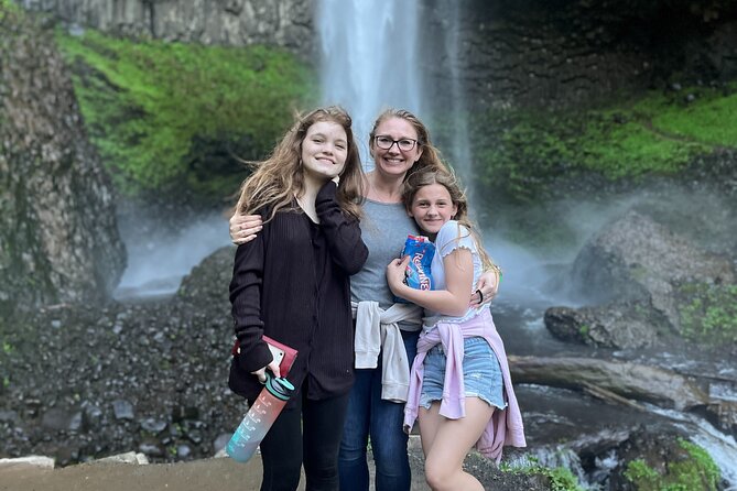 Sunset Tour of Multnomah Falls Plus Vista House and Other Falls - Customer Experiences