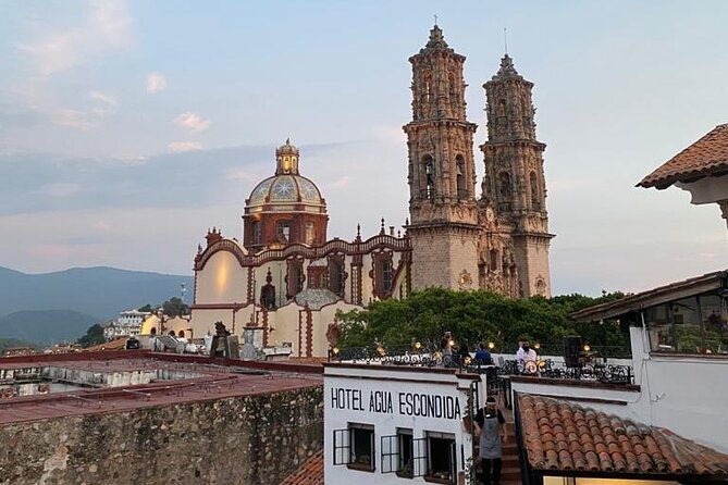 Taxco the Silver Town With Stop in Cuernavaca - Local Cuisine in Taxco