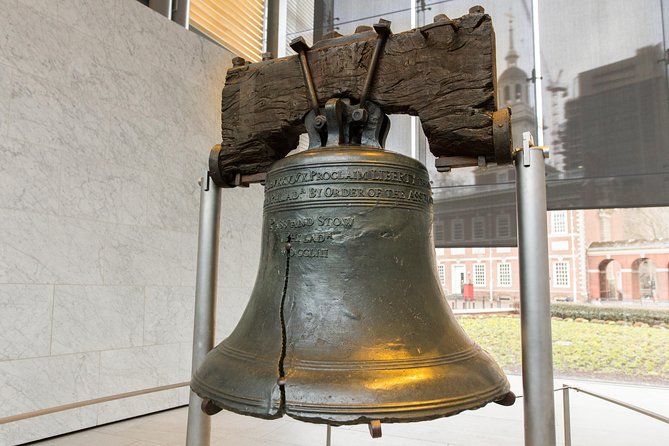 The Constitutional Walking Tour of Philadelphia - Betsy Ross House and the Declaration House