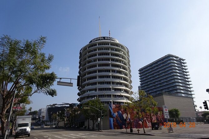 The Streets of LA: A Self-Guided Tour Review - Pricing and Policies
