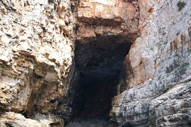 Three Island Blue Cave Tour - Accessibility Information