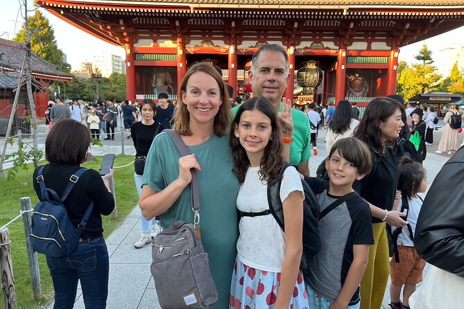 Tokyo 3 Day Full Experience With Local Host - Day 3: Embracing the Unique Aspects of Japanese Lifestyle