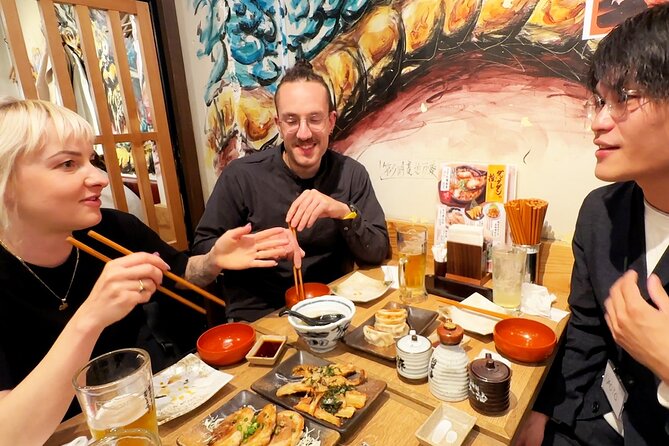 Tokyo: Shinjuku Izakaya & Bar Hopping Food Tour - Exploring Shinjukus Izakaya and Bar Scene
