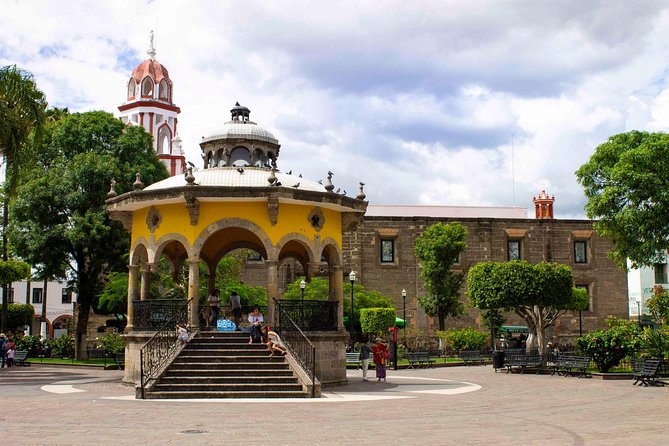 Tonala and Tlaquepaque Cultural Tour - Pickup and Meeting Points