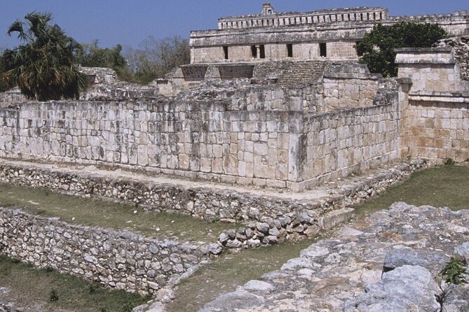 Tour a Full Day in Uxmal, Kabah and Chocolate Museum - Discovering Kabah