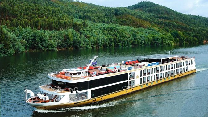 Transfer Bucharest To/From Giurgiu Cruise Port - Participant Eligibility