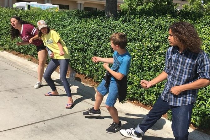 Unique Scavenger Hunt Experience in Pasadena by Wacky Walks - Accessibility Features