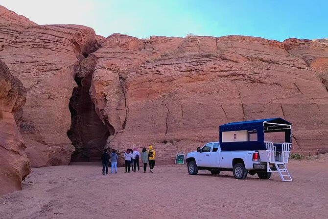 Upper Antelope Canyon, Horseshoe Bend From Vegas, Lunch, Freewifi - Pricing and Booking Information