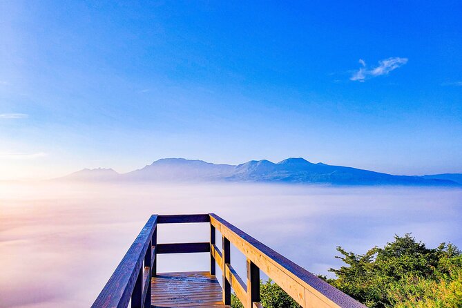 View the Sunrise and Sea of ​​Clouds Over the Aso Caldera - Getting There