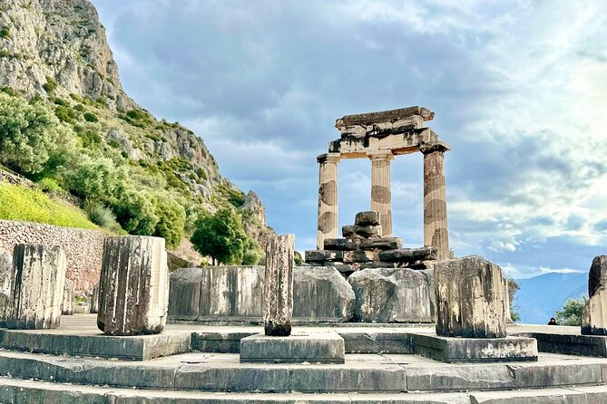 Visit Delphi & Meteora Monasteries Full Day Private Tour 12 Hour - Meet Your Driver