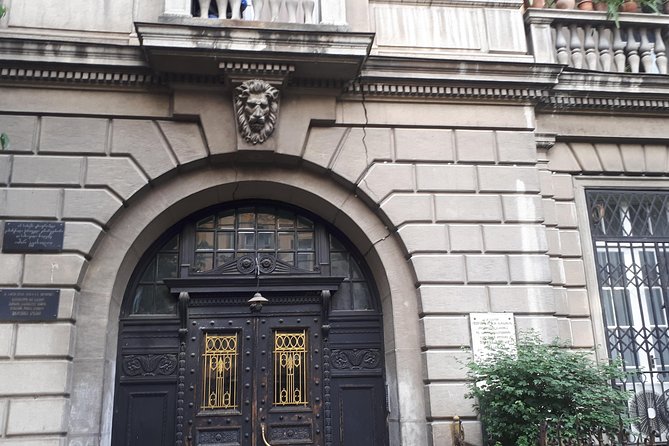 Walking in Old Tbilisi - Cultural Experiences