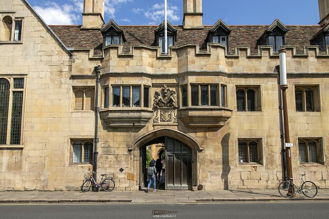 Welcome to Cambridge: Private Tour Including Kings College Chapel - Booking and Cancellation Policy