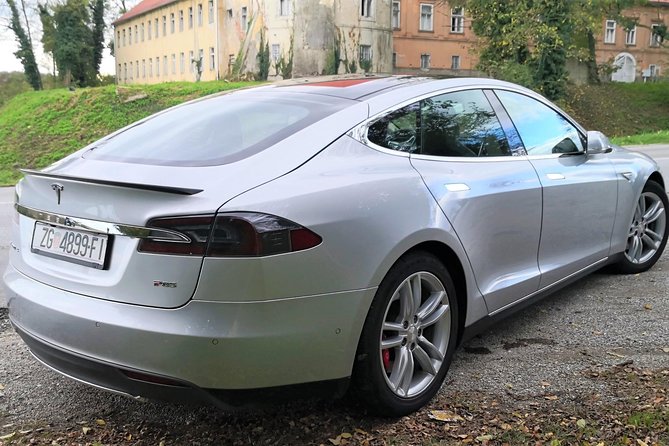 Zagreb & Split Sightseeing in Tesla - Customizing Your Sightseeing Adventure