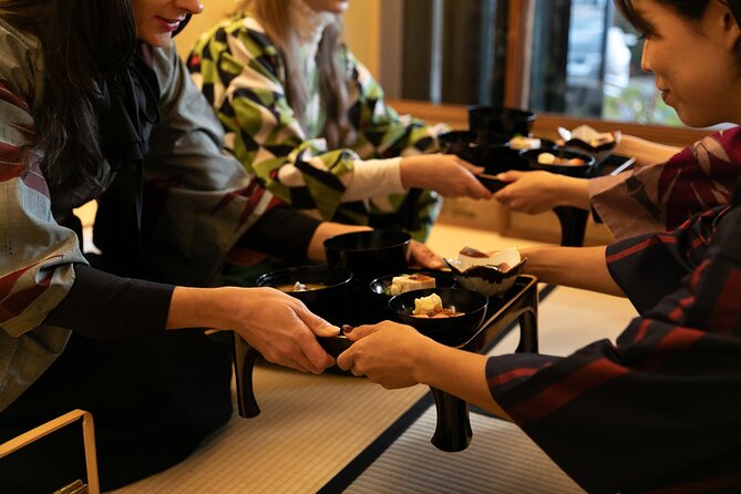 Zen Meditation and Tea Ceremony in Endoji Arcade - Transportation