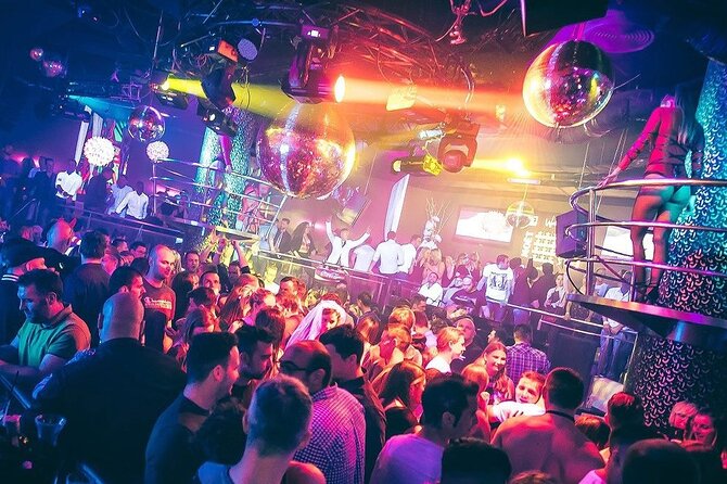 5 Hours Bachelor Prague Night With Local Guide in Czech Republic - Key Points