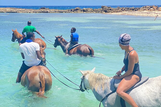 1 Hour Horse Back Riding & Dunns River Falls Tour Combo - Highlights and Inclusions