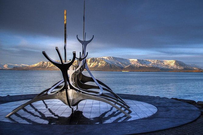 10 Day Iceland With Northern Lights Reykjavik Golden Circle Akureyri Blue Lagoon - Northern Lights Tour