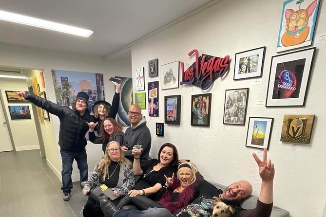 18b Arts District Walking Tour Review - Recommendations and Tips