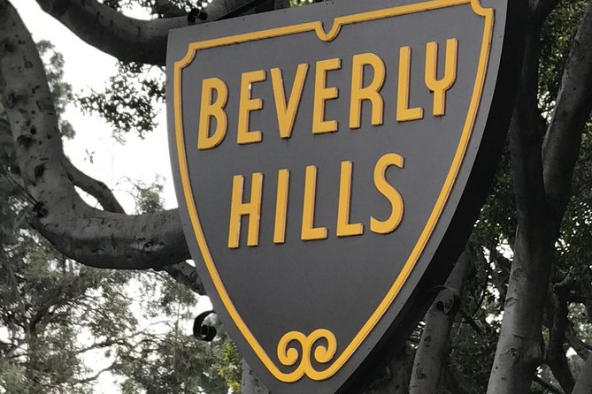 2.5 Hour Private Sightseeing Tour of Hollywood and Beverly Hills - Amenities and Accessibility