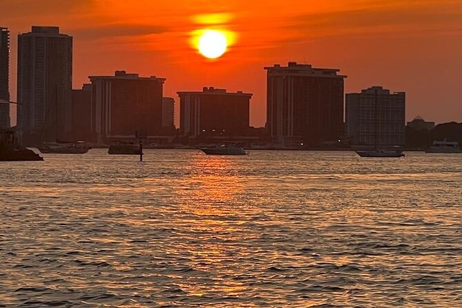 2-Hours Private Miami Boat Tour With Champagne - Planning Your Miami Boat Tour