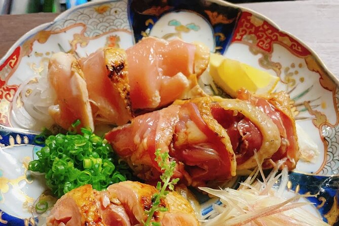 3 Bars and Foods Hopping Tour With Traditional Singer at Arakicho - Review Summary