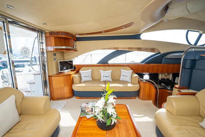 3hr Yacht- Palm Jumeirah With FREE Snacks and 30 Min Seabob - Booking Information