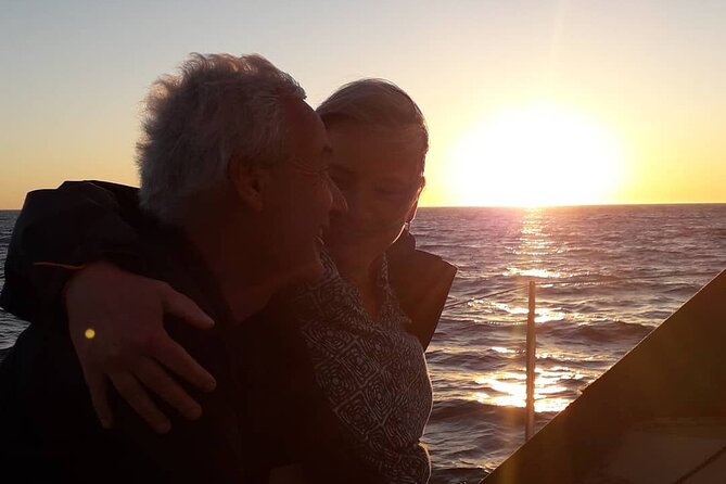 4-Hours Sailing Tour in Portimão - Booking Information and Policies