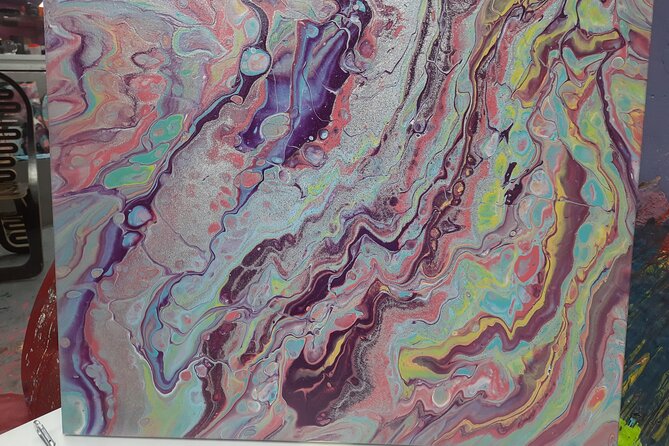 40 Minutes Private Fluid Art Class in Los Angeles - About Shot of Art - LA