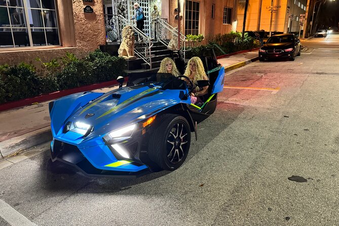 6 Hours Slingshot Rental Miami Review - Slingshot Features and Specifications