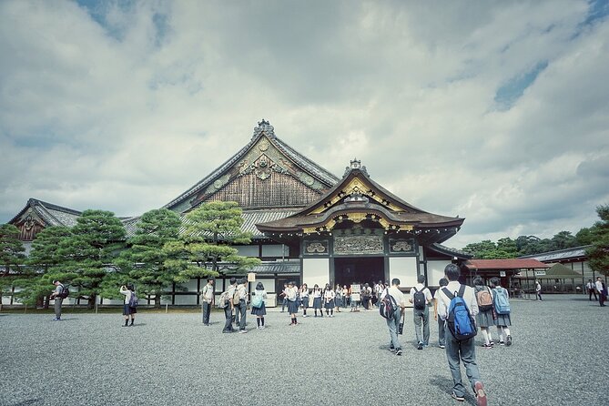 7-Day Best Japan Tour - Naras Deer Park and Historic Shrines