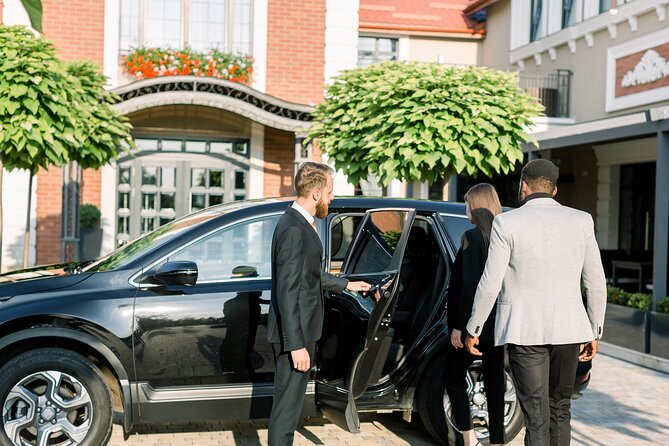 8 Hours Sightseeing Tour With a Private Chauffeur at Los Angeles - Top Attractions in Los Angeles