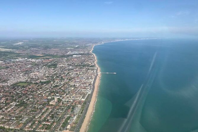 90 Minute Portsmouth & Isle of Wight Helicopter Tour - Exploring the Isle of Wight