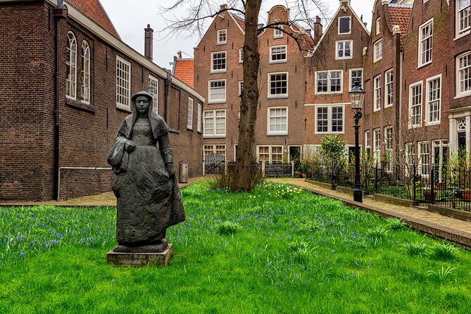 Amsterdam Old Town Highlights Private Guided Walking Tour - What to Expect During the Tour