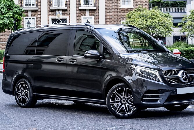 Arrival Private Transfers From Ibiza Airport IBZ to Ibiza in Luxury Van - Service Features