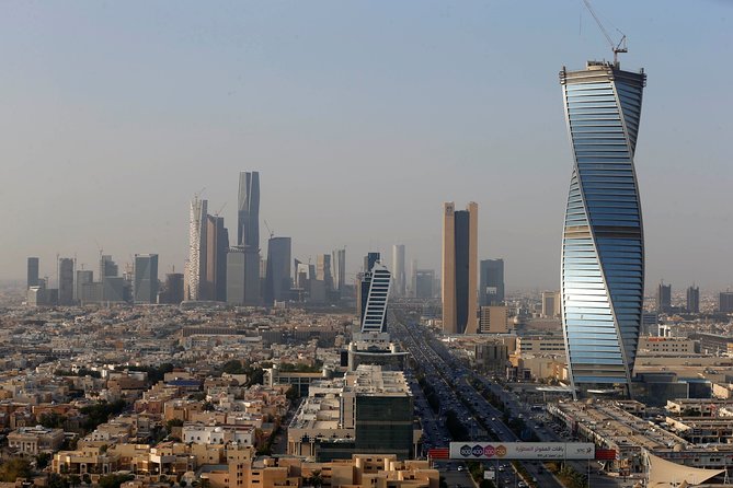 Arrival Transfer: Riyadh Airport RUH to Riyadh by Business Car - Vehicle Options