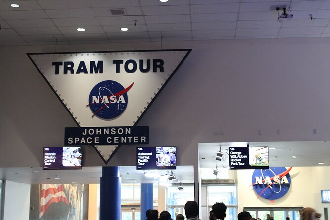 Astroville Round-Trip Shuttle Transportation to NASA Space Center - Frequently Asked Questions