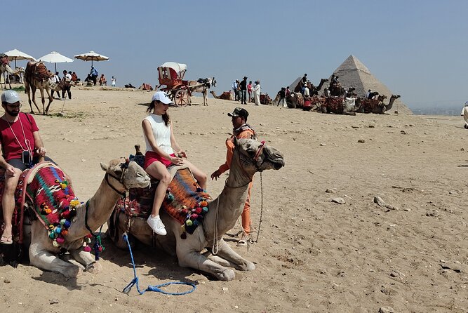 ATV Giza Pyramid Tour With Camel Ride and Lunch - Savoring Traditional Egyptian Cuisine