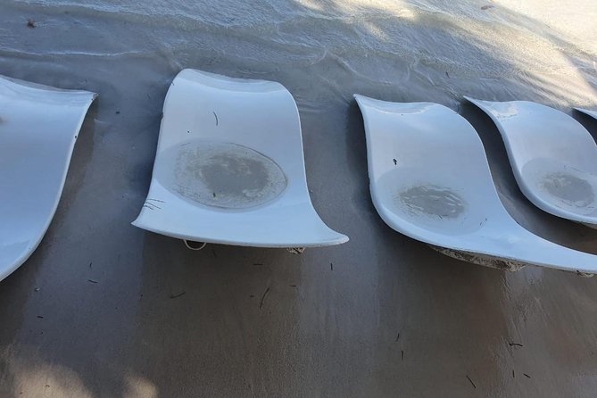 Beach Day, Food + Drinks + the Chilangaloense Beach Club - Amenities and Features
