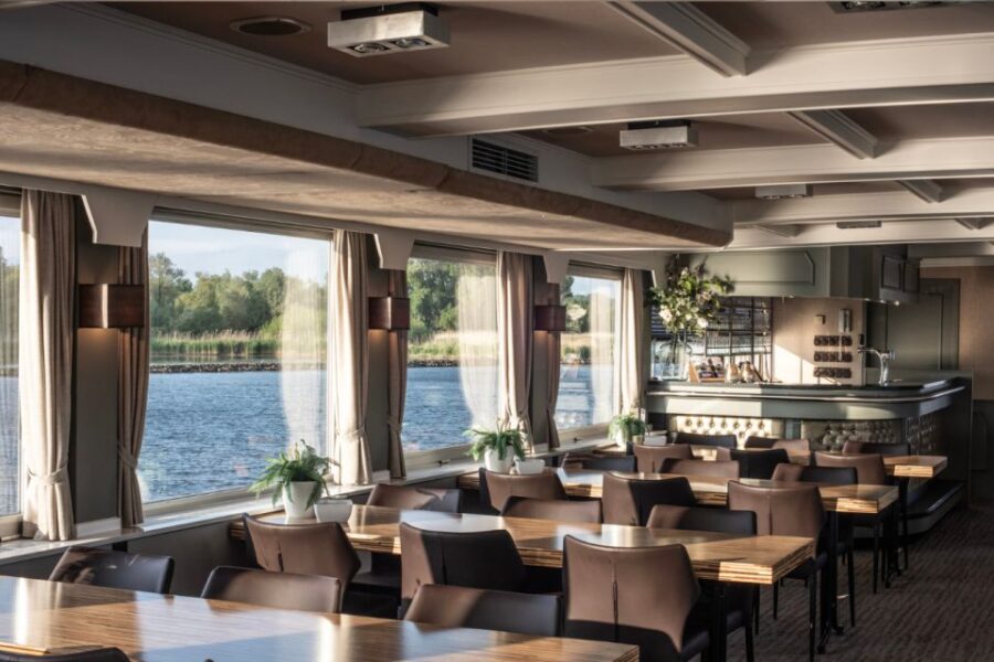 Biesbosch: Boat Cruise Through National Park