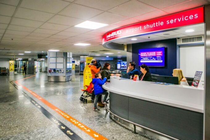 Budapest: Shared Airport Shuttle Bus Transfer - Baggage Allowance