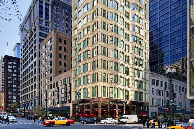 Chicago Walking Tour: Connecting Past and Present - Accessibility and Meeting Details