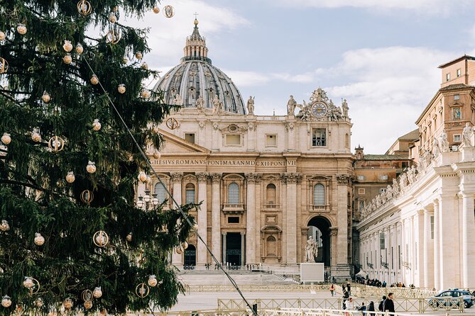Christmas in Rome Private Walking Tour - Festive Highlights in Rome
