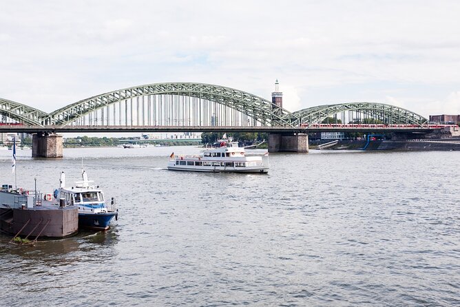 Cologne Scavenger Hunt and Sights Self-Guided Tour - Engaging Scavenger Hunt Challenges